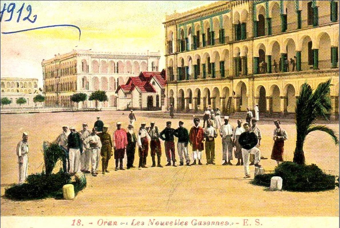 CA da- 021- Casernes artillerie et train des equipages.jpg